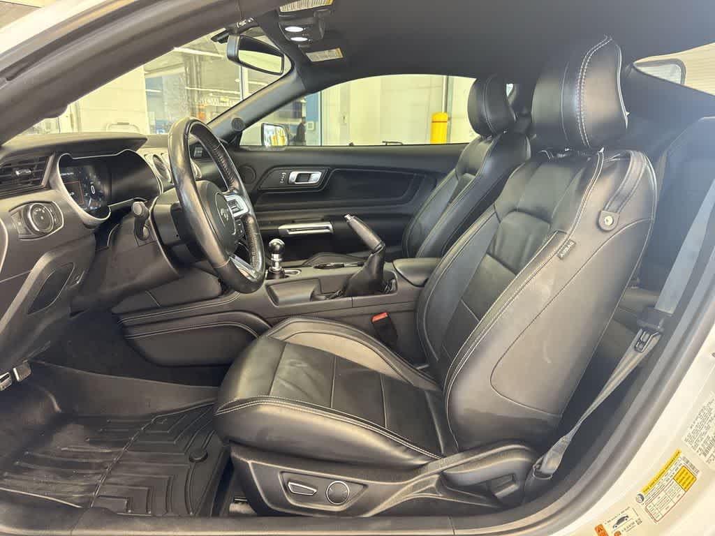 Thumbnail: 2018 Ford Mustang - 16