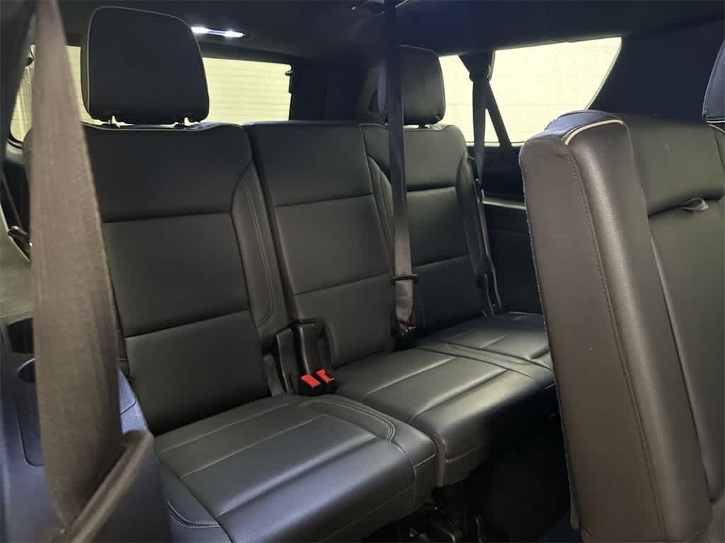 Thumbnail: 2021 GMC Yukon XL - 22