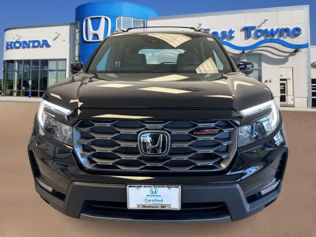 Thumbnail: 2023 Honda Passport - 3