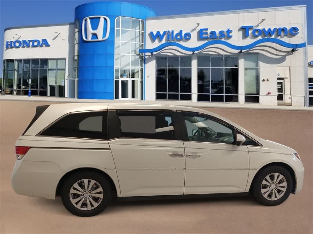 Certified 2016 Honda Odyssey SE with VIN 5FNRL5H36GB140494 for sale in Madison, WI