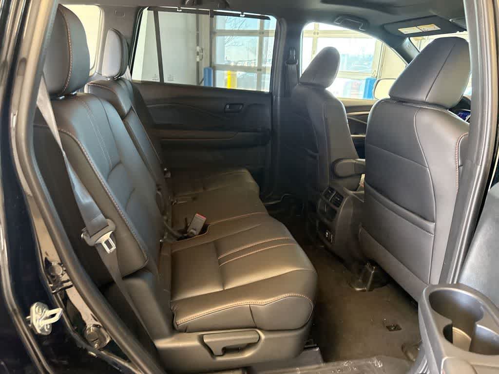 Thumbnail: 2023 Honda Passport - 26