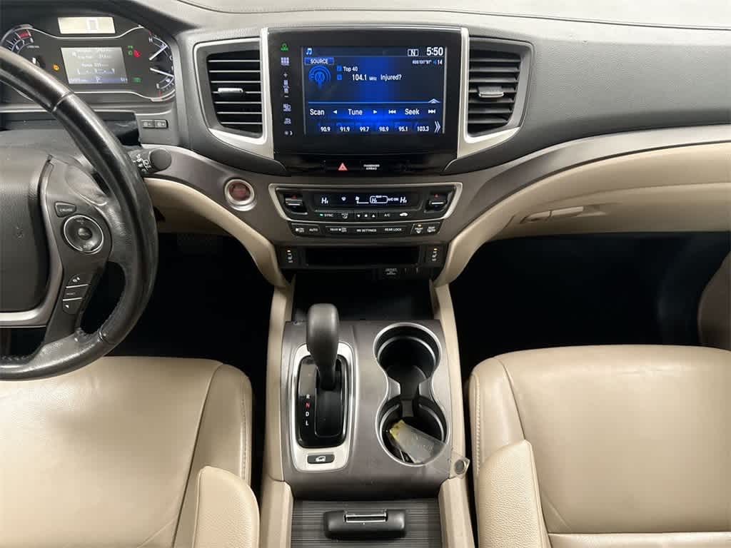 Thumbnail: 2016 Honda Pilot - 30