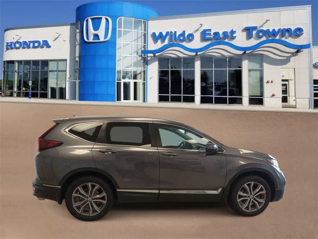 Certified 2022 Honda CR-V Touring with VIN 2HKRW2H95NH635214 for sale in Madison, WI