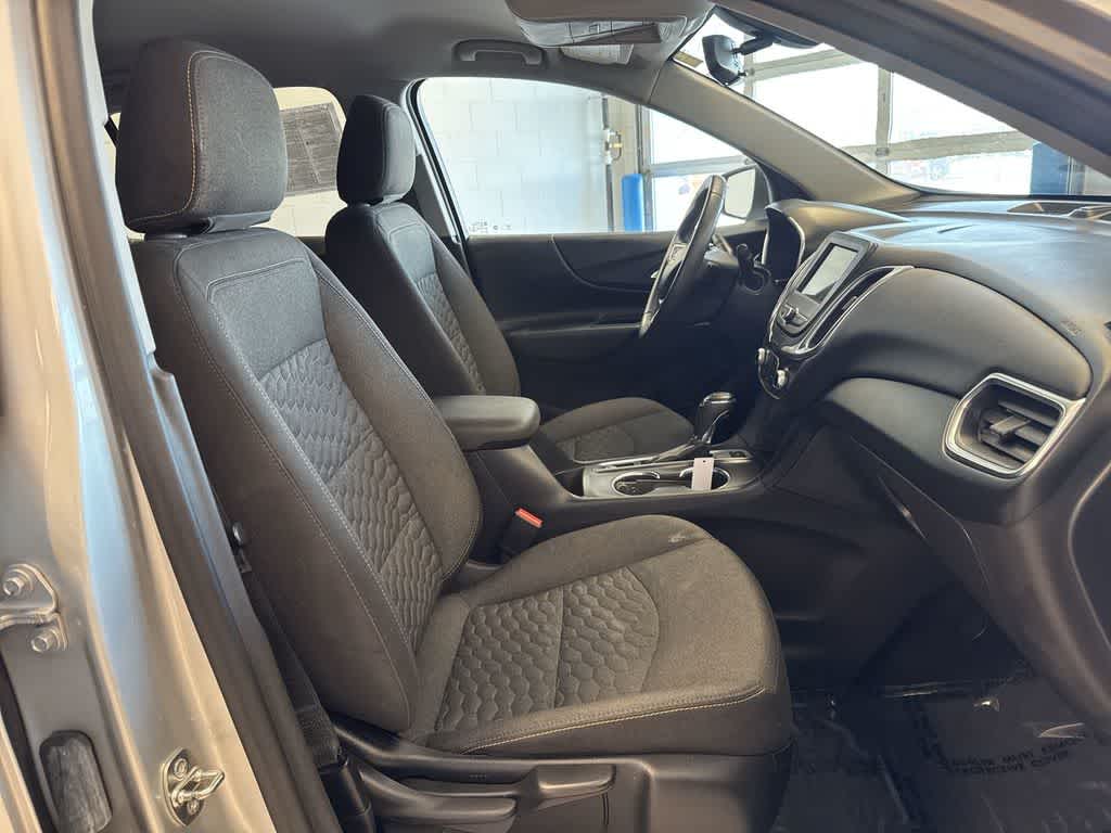 Thumbnail: 2019 Chevrolet Equinox - 21