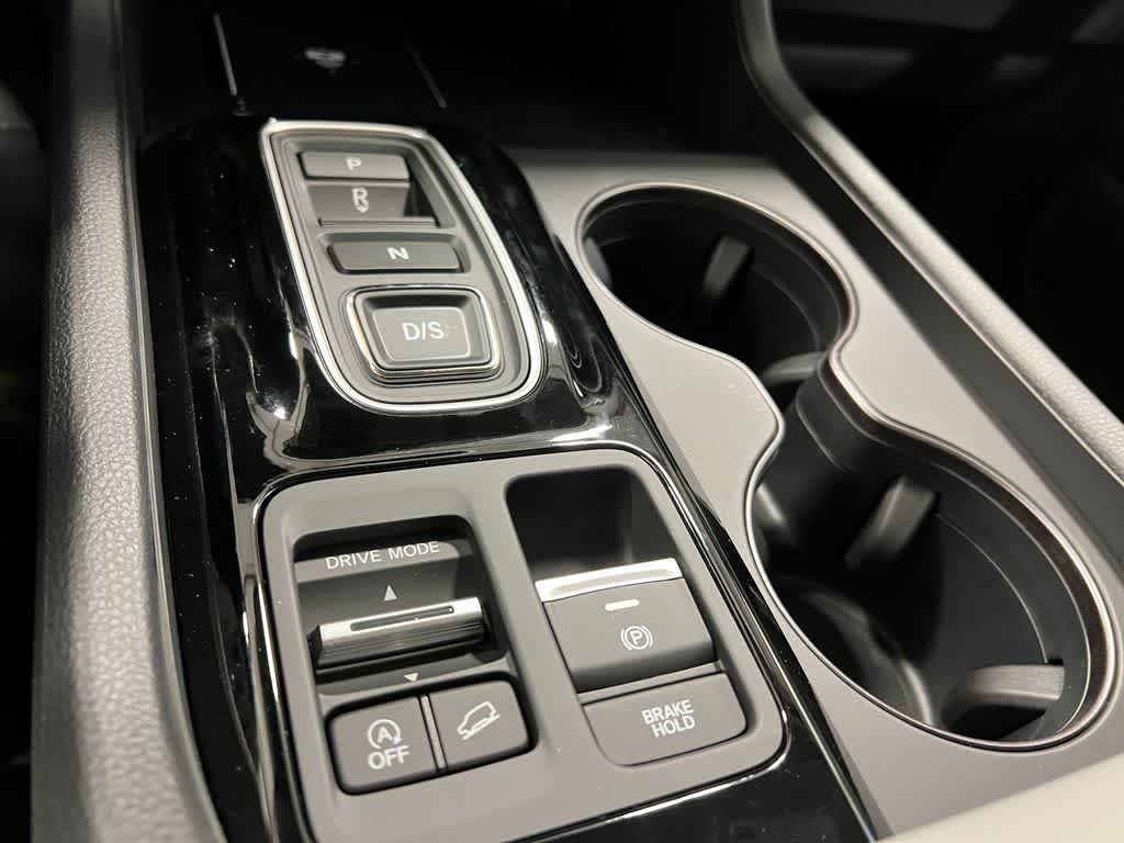 Thumbnail: 2025 Honda Pilot - 21