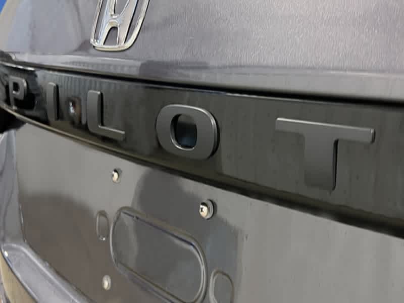 2025 Honda Pilot Elite 5
