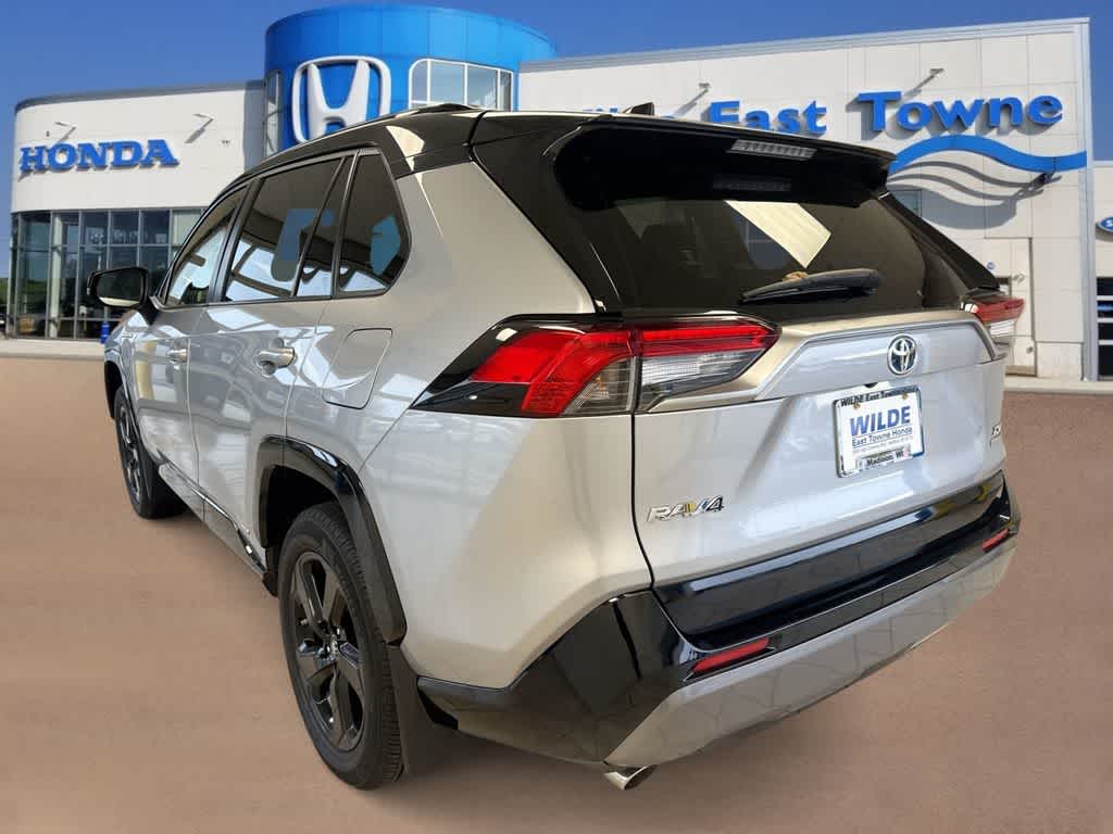 Thumbnail: 2019 Toyota RAV4 - 6