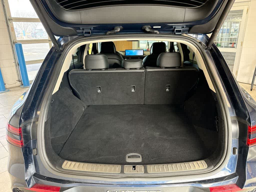 Thumbnail: 2023 Genesis GV70 - 36