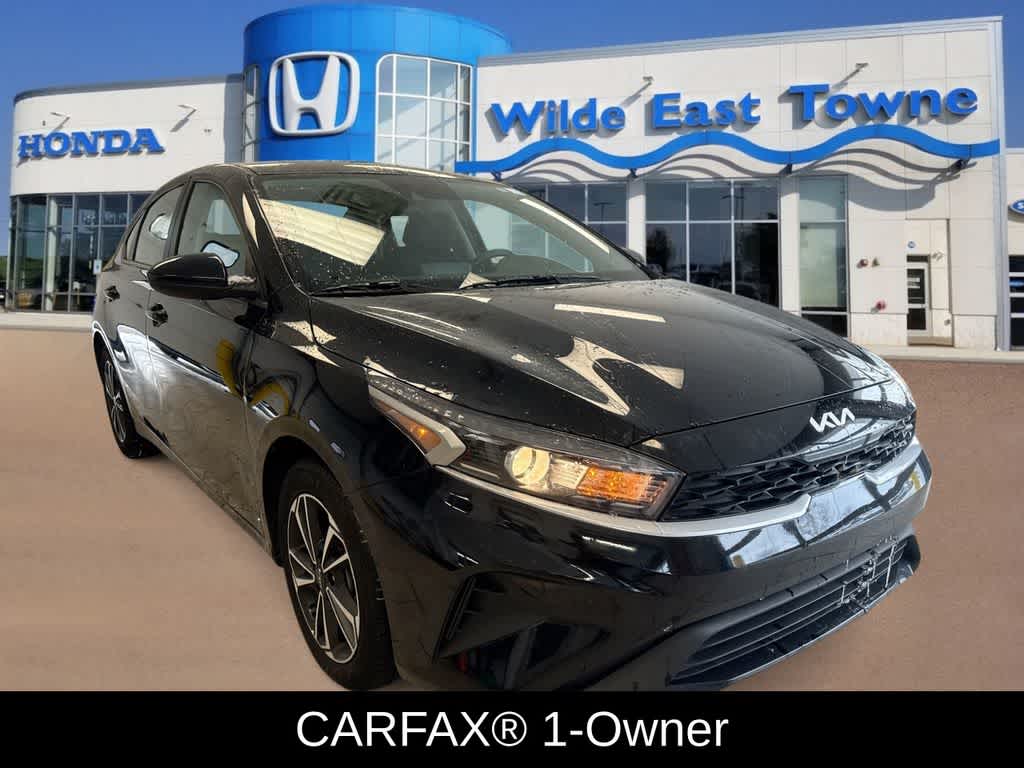 Thumbnail: 2024 Kia Forte - 2