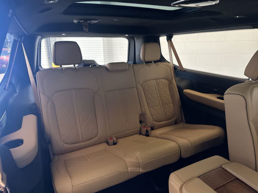 Thumbnail: 2023 Jeep Grand Wagoneer L - 25