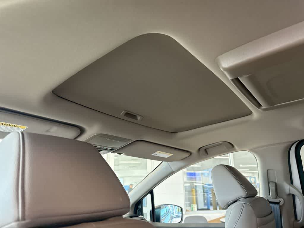 Thumbnail: 2024 Honda Odyssey - 23