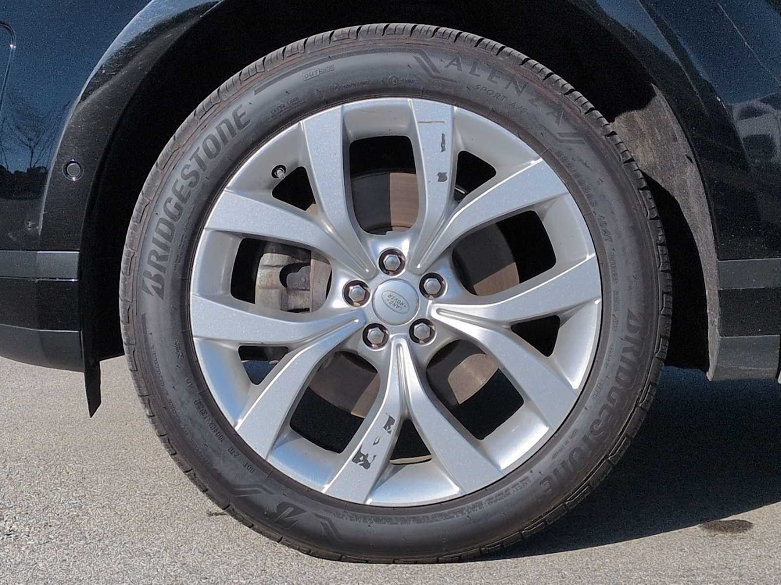 Thumbnail: 2020 Land Rover Range Rover Evoque - 14