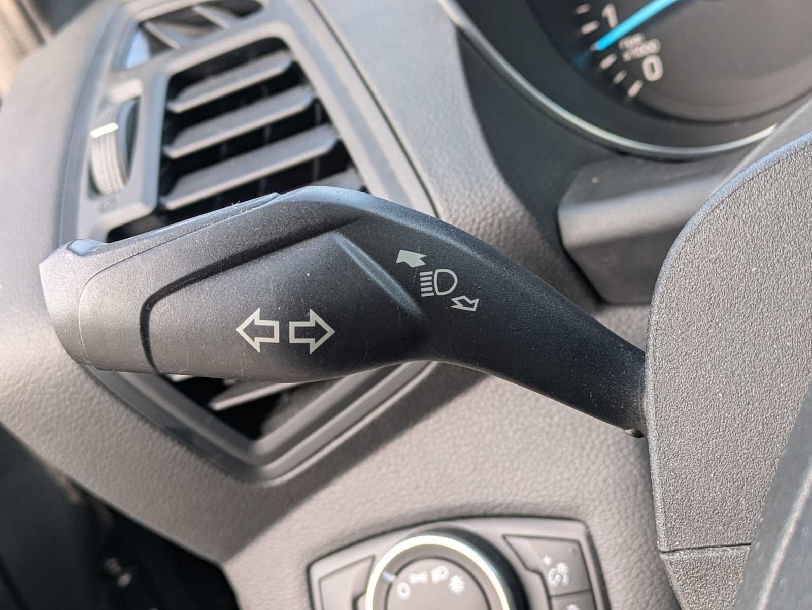 Thumbnail: 2017 Ford Escape - 23