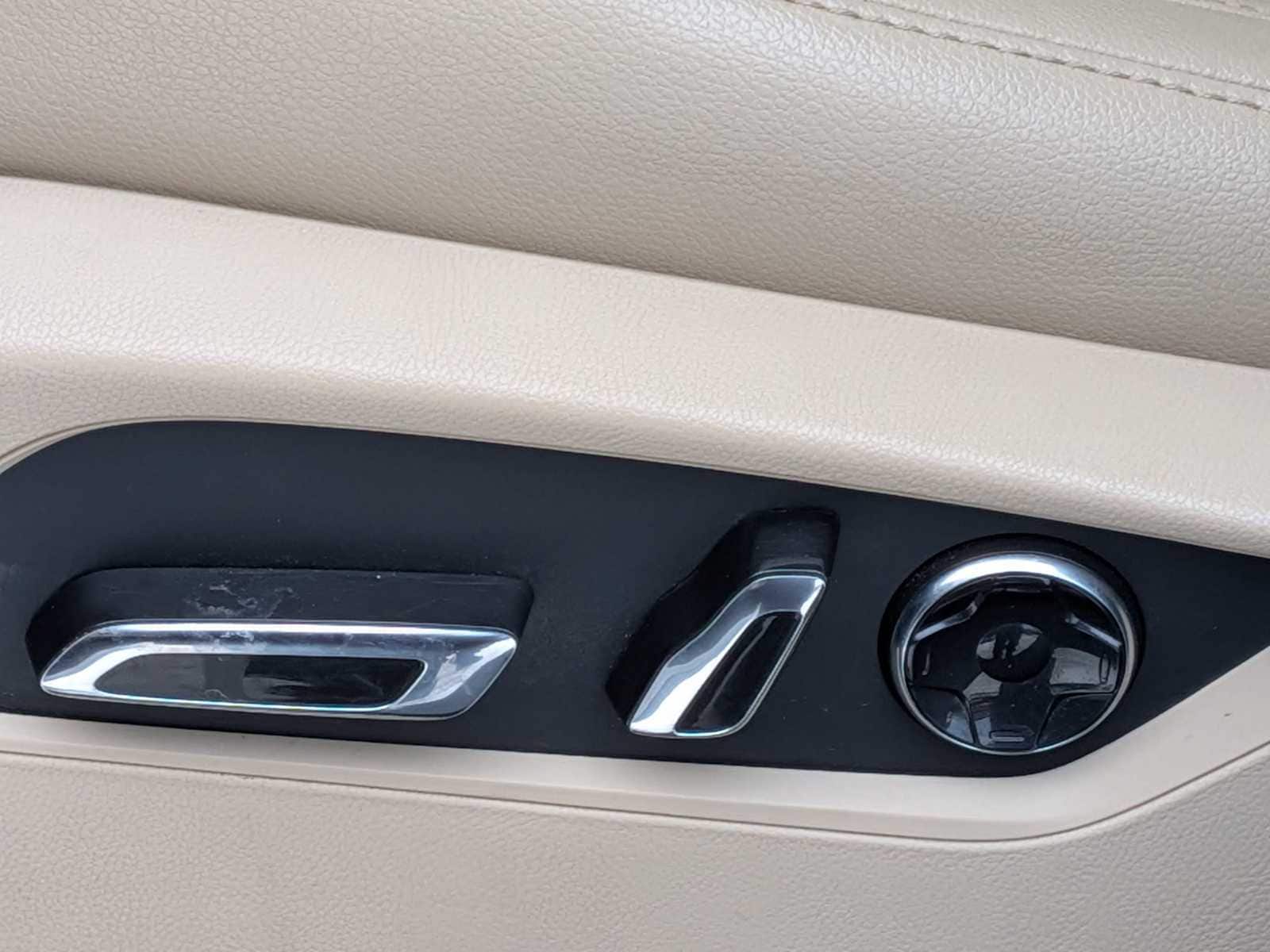 Thumbnail: 2020 Acura RDX - 16