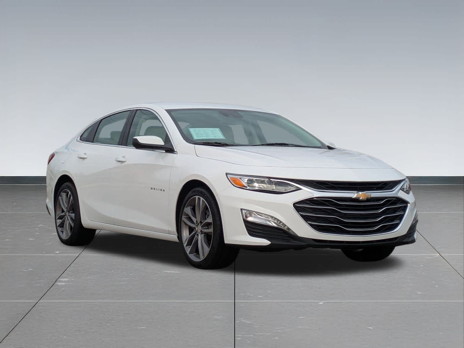 Thumbnail: 2024 Chevrolet Malibu - 8