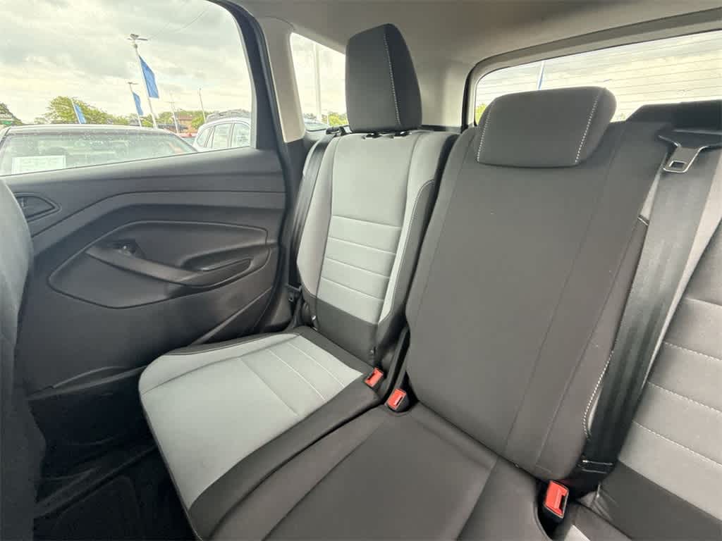 2018 Ford Escape S 19