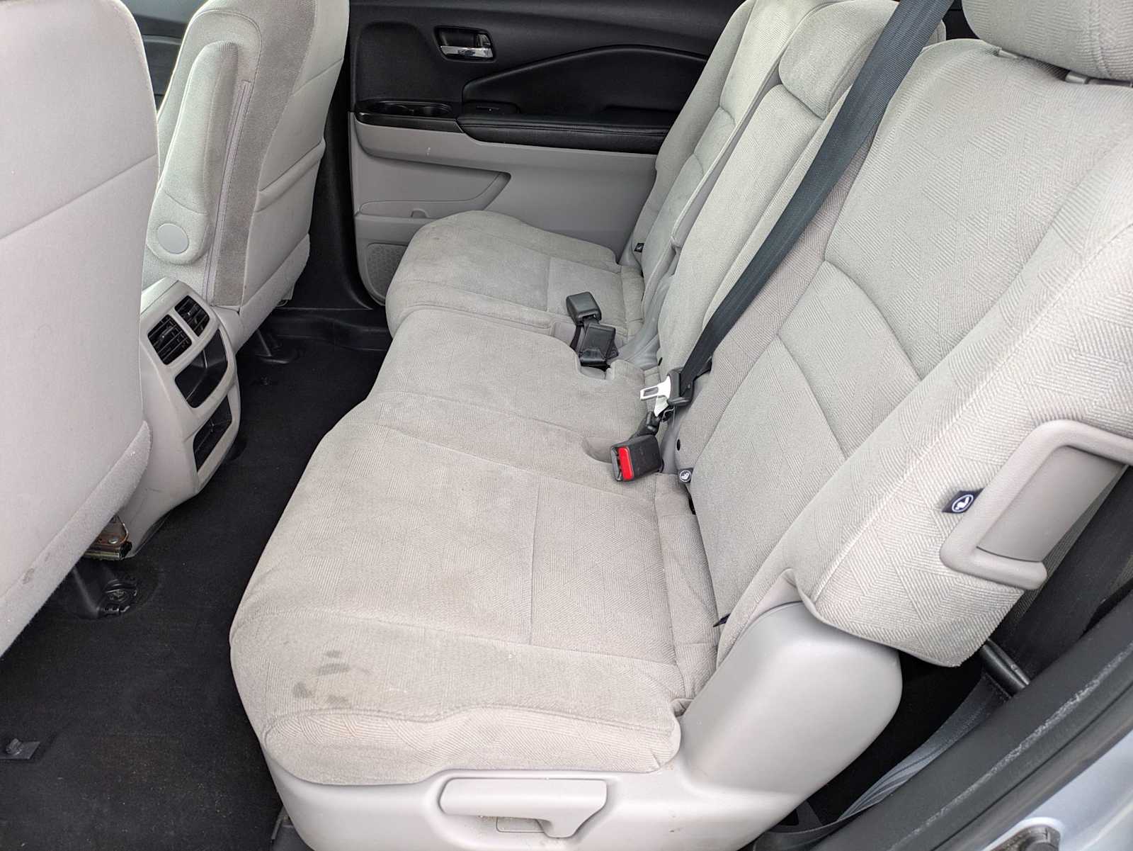 Thumbnail: 2020 Honda Pilot - 17