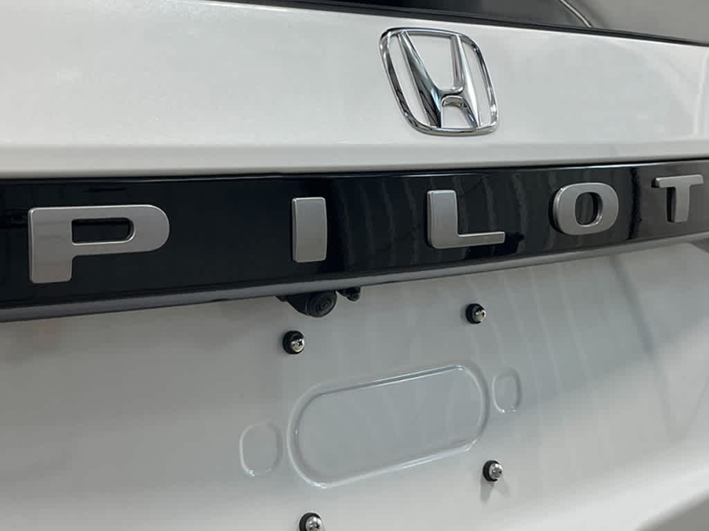 Thumbnail: 2026 Honda Pilot - 7