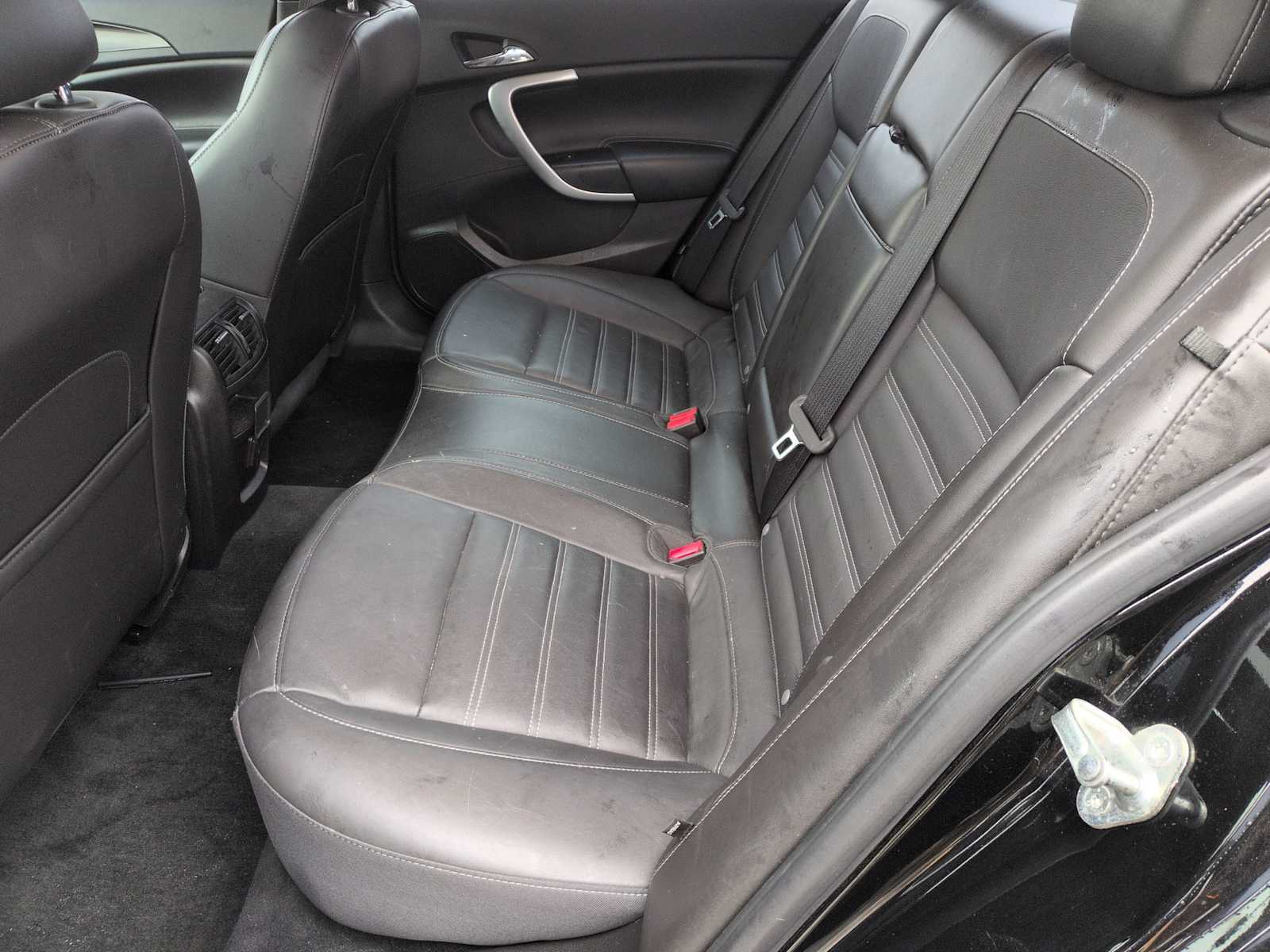 Thumbnail: 2017 Buick Regal - 21