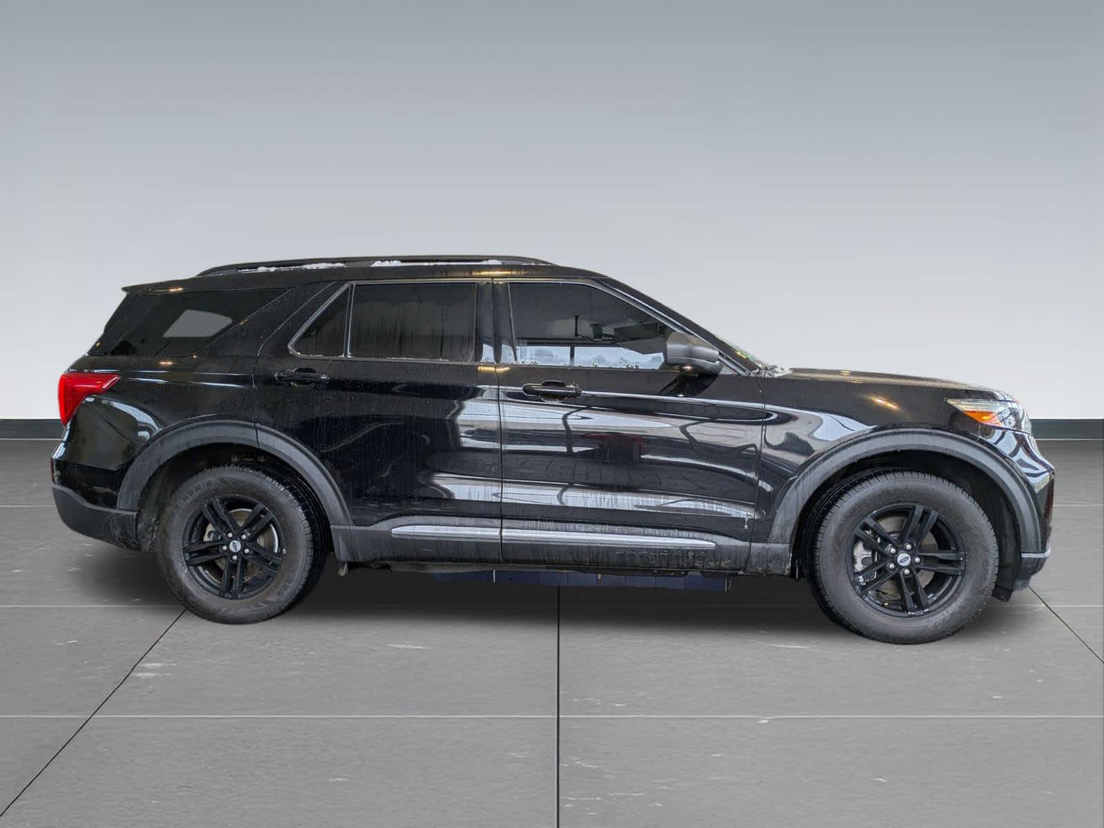 Thumbnail: 2020 Ford Explorer - 7
