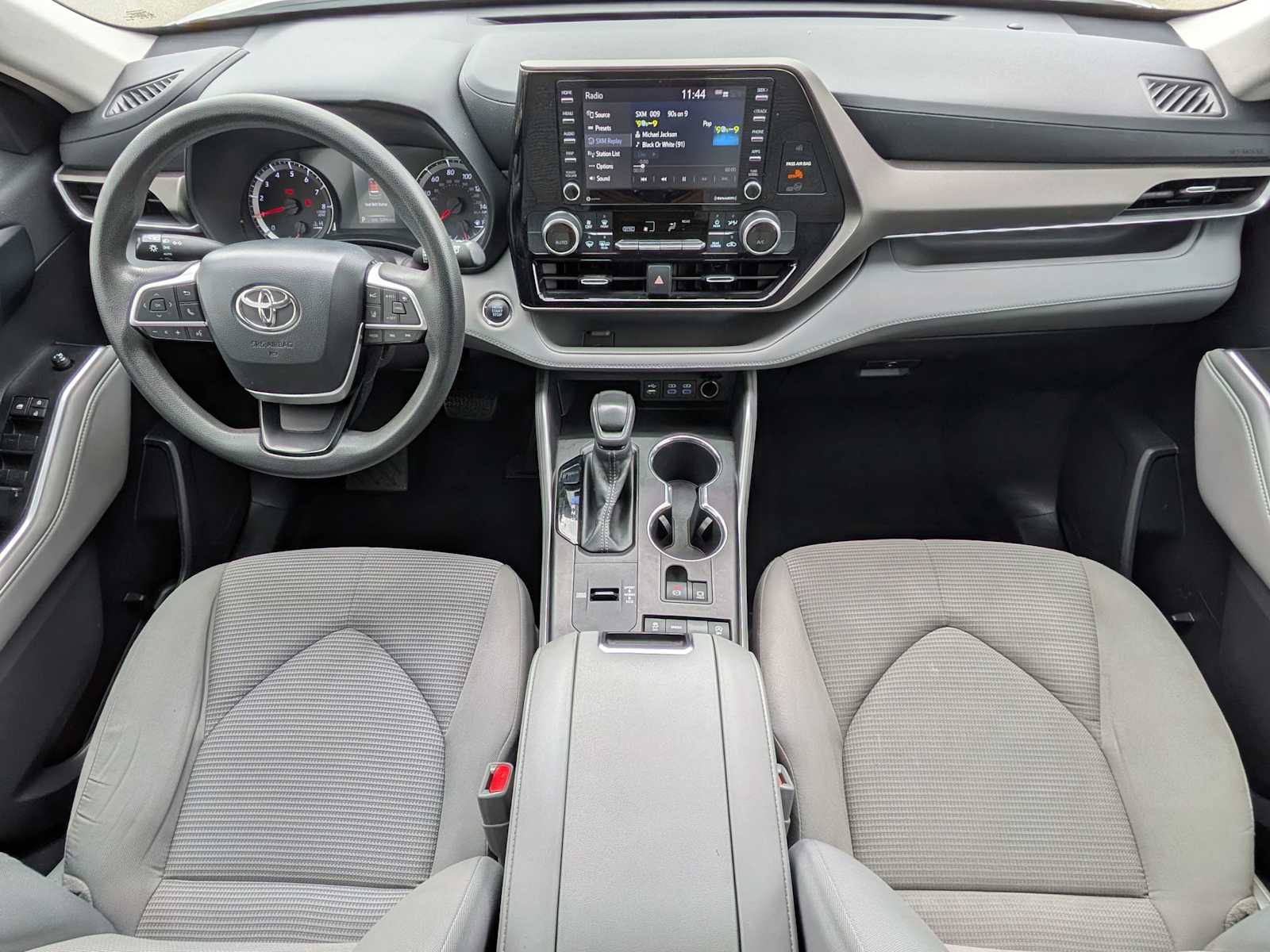 Thumbnail: 2022 Toyota Highlander - 20