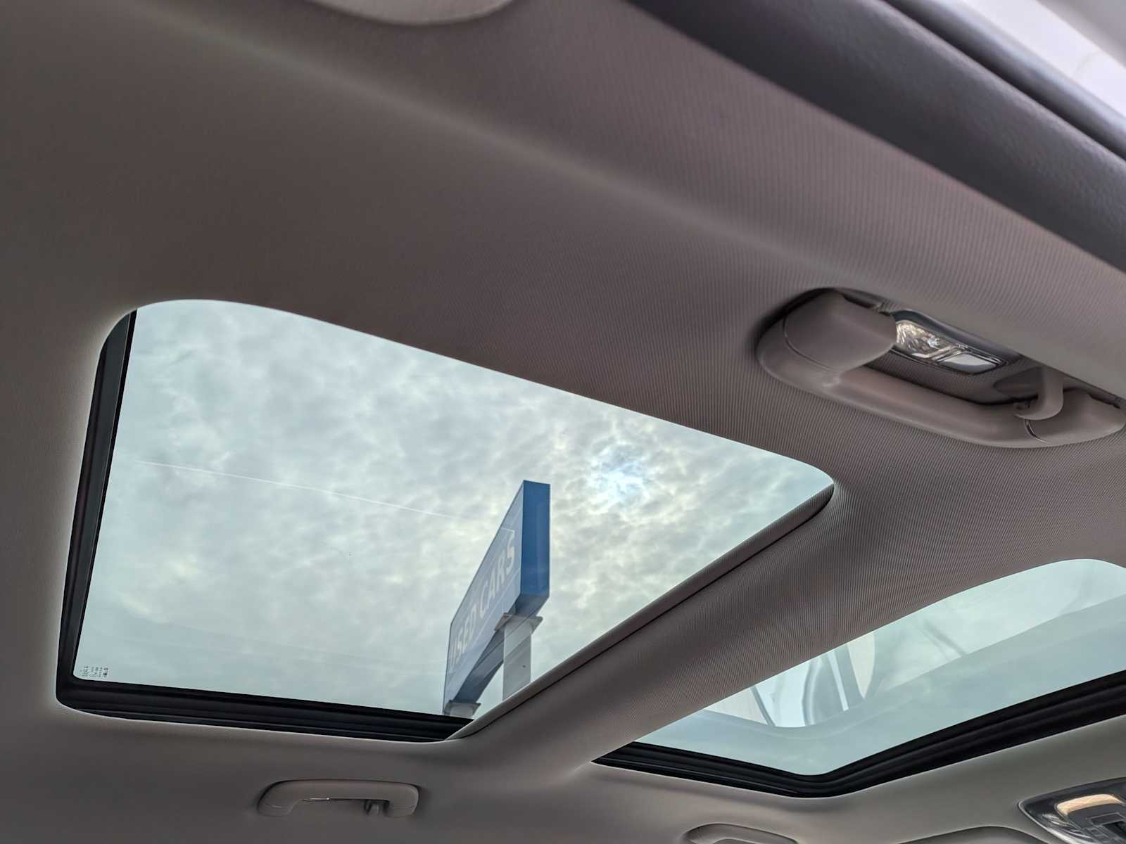 Thumbnail: 2024 Genesis GV80 - 21