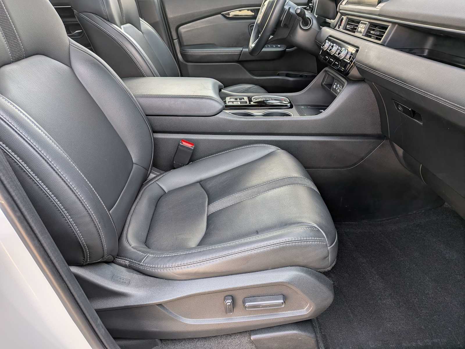 Thumbnail: 2024 Honda Pilot - 21