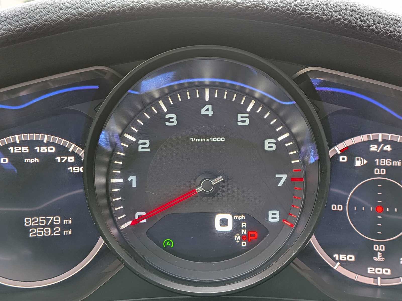 Thumbnail: 2017 Porsche Panamera - 32