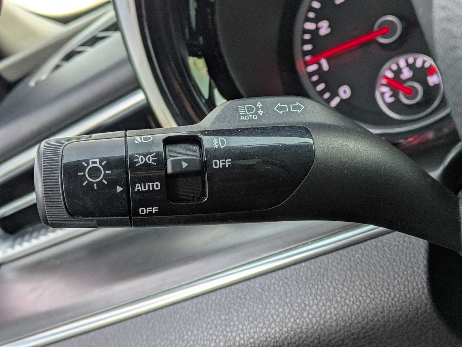 Thumbnail: 2022 Kia K5 - 27