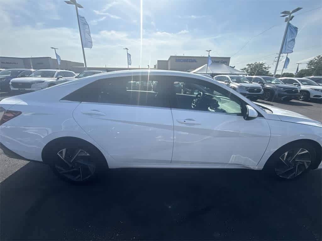 Thumbnail: 2025 Hyundai Elantra - 7