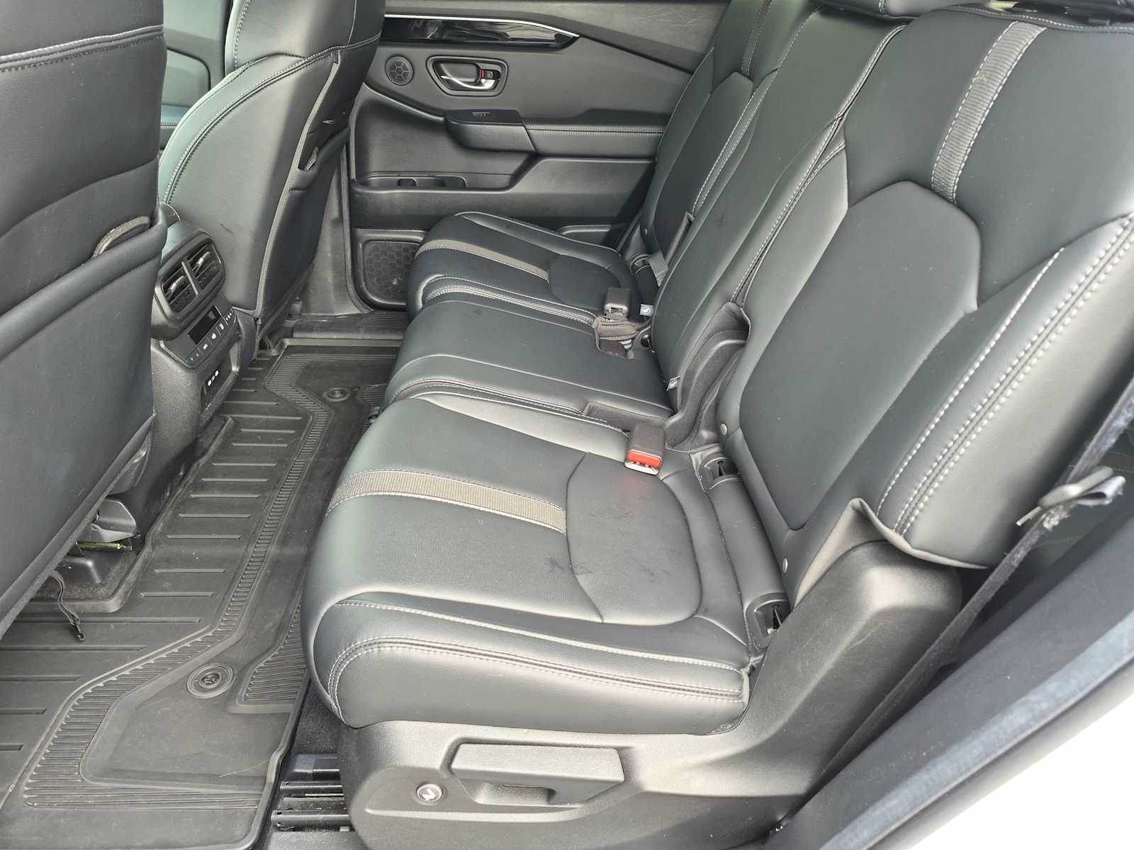 Thumbnail: 2025 Honda Pilot - 20