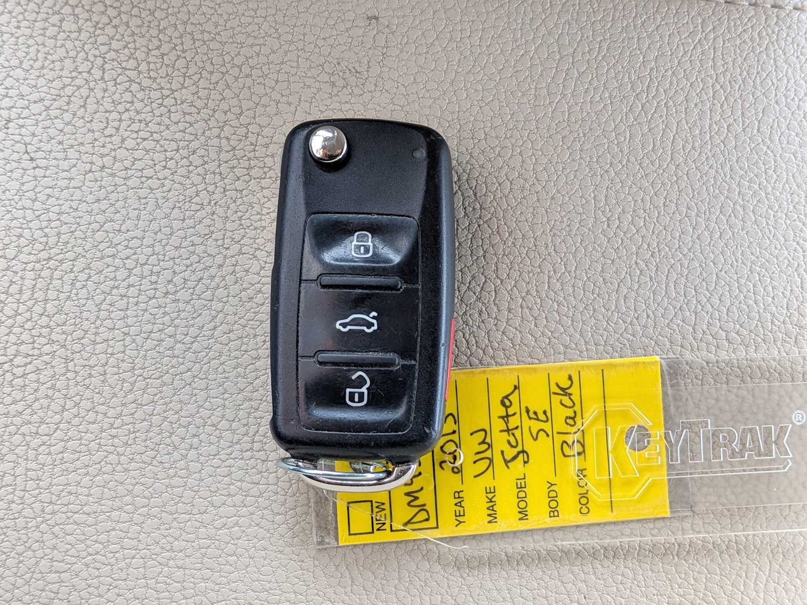 Thumbnail: 2013 Volkswagen Jetta - 27