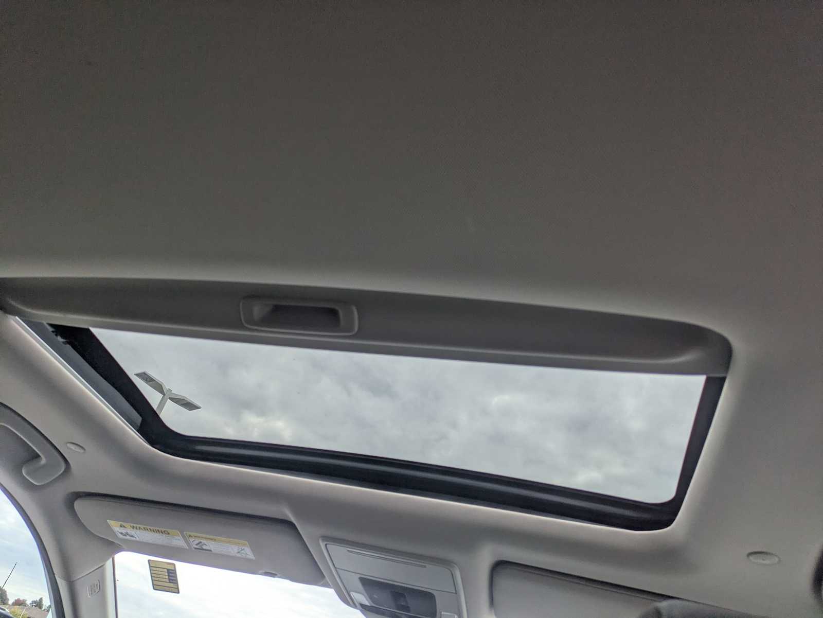 Thumbnail: 2023 Honda CR-V - 21