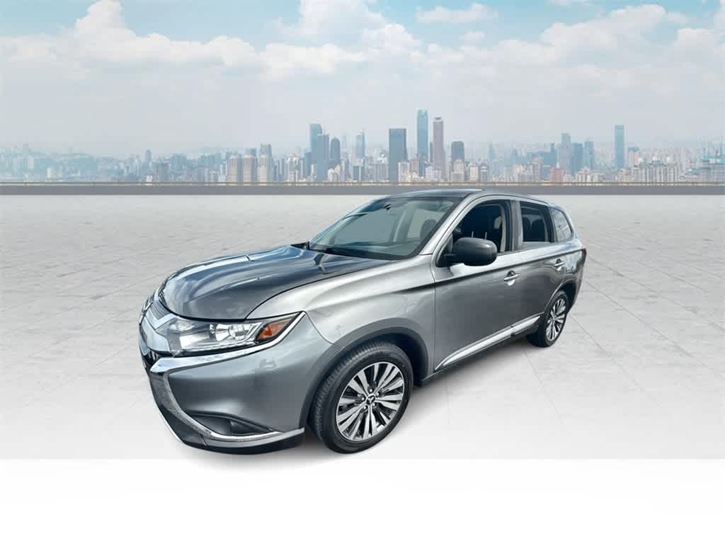 2020 Mitsubishi Outlander ES -
                  Waukesha, WI