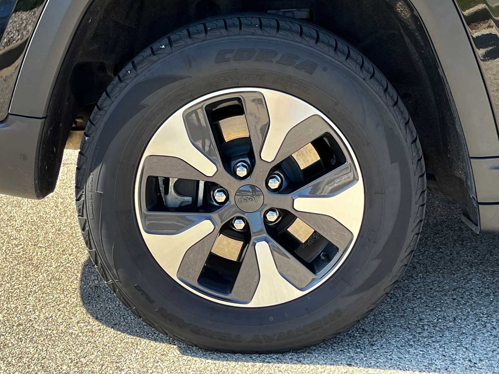 Thumbnail: 2024 Jeep Grand Cherokee - 10