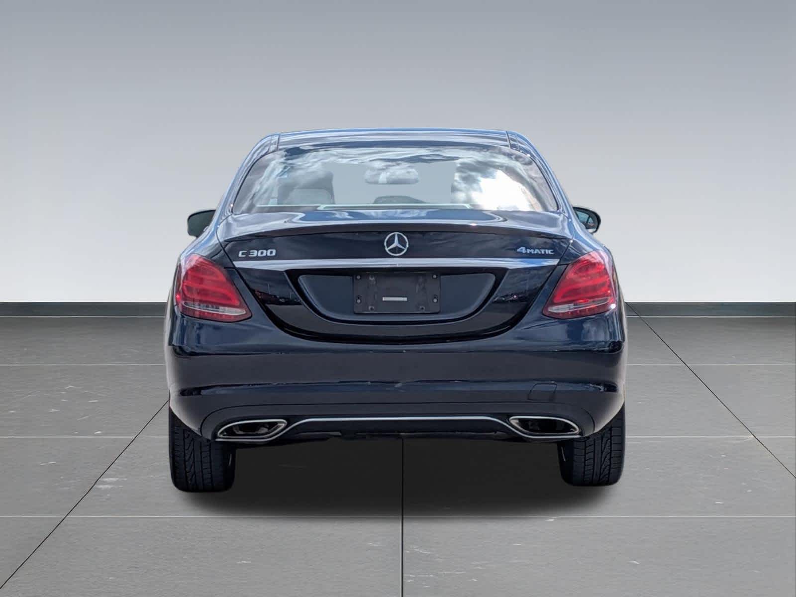 Thumbnail: 2017 Mercedes-Benz C-Class - 4