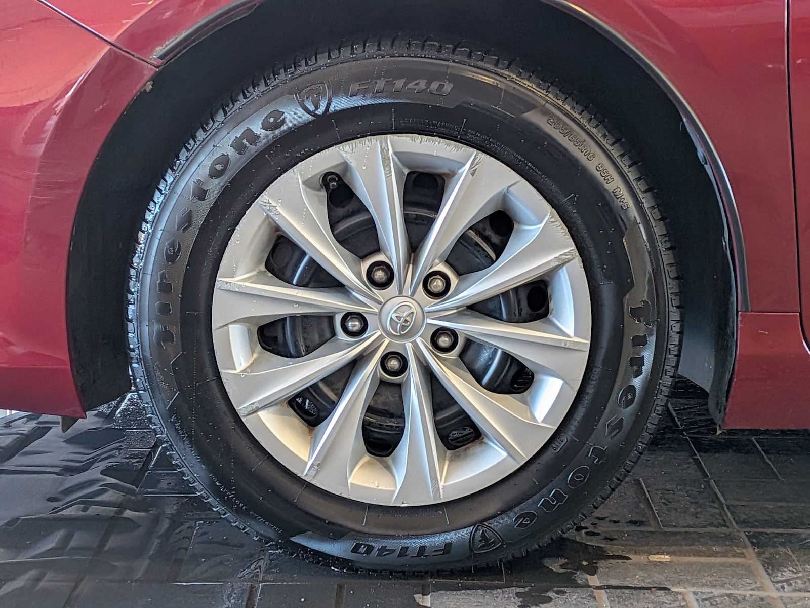 Thumbnail: 2015 Toyota Camry - 13