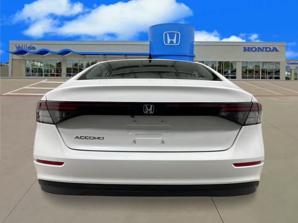 2025 Honda Accord SE photo 4