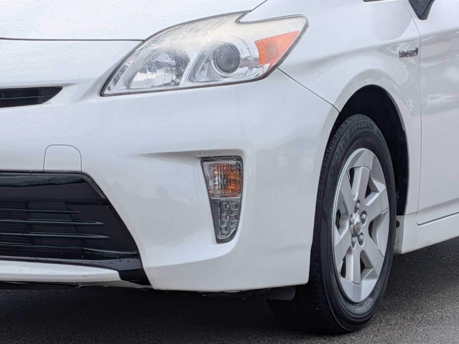 Thumbnail: 2013 Toyota Prius - 11
