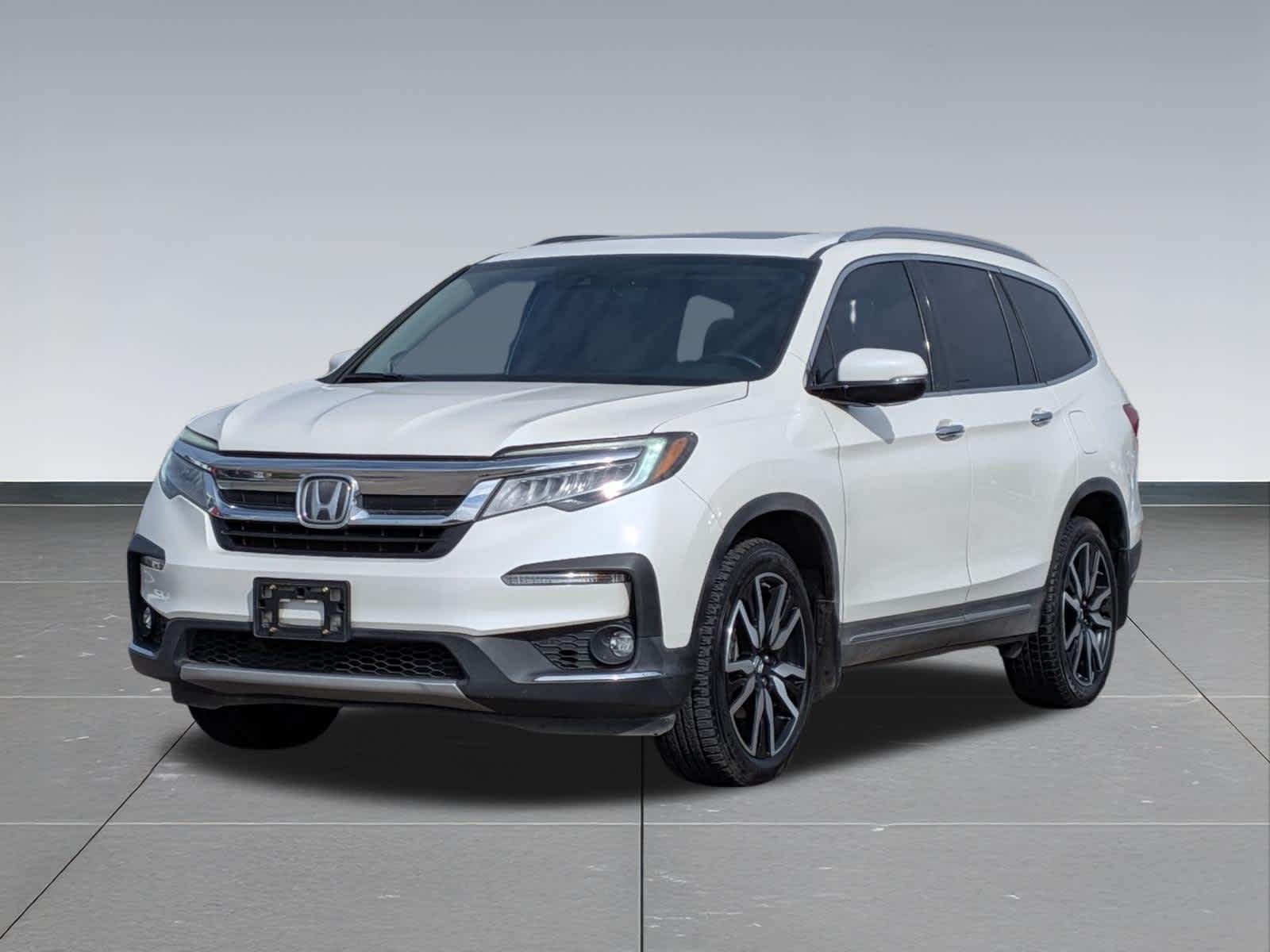 Thumbnail: 2019 Honda Pilot - 9