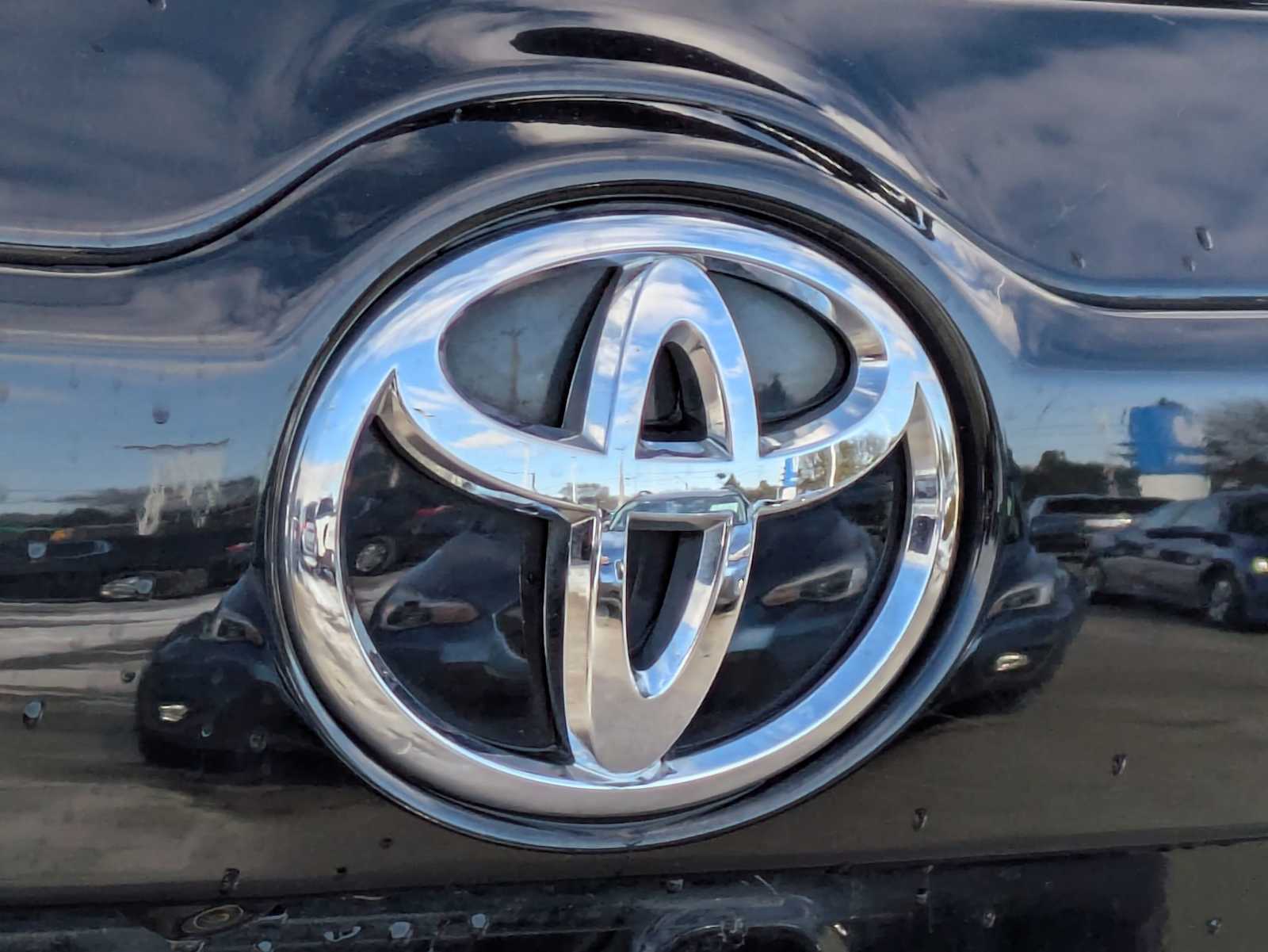 Thumbnail: 2019 Toyota Highlander - 11