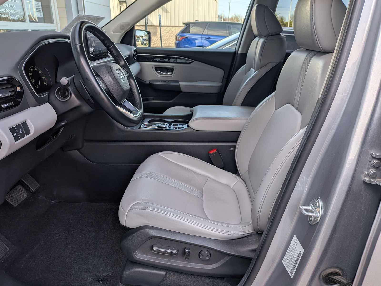 Thumbnail: 2024 Honda Pilot - 15