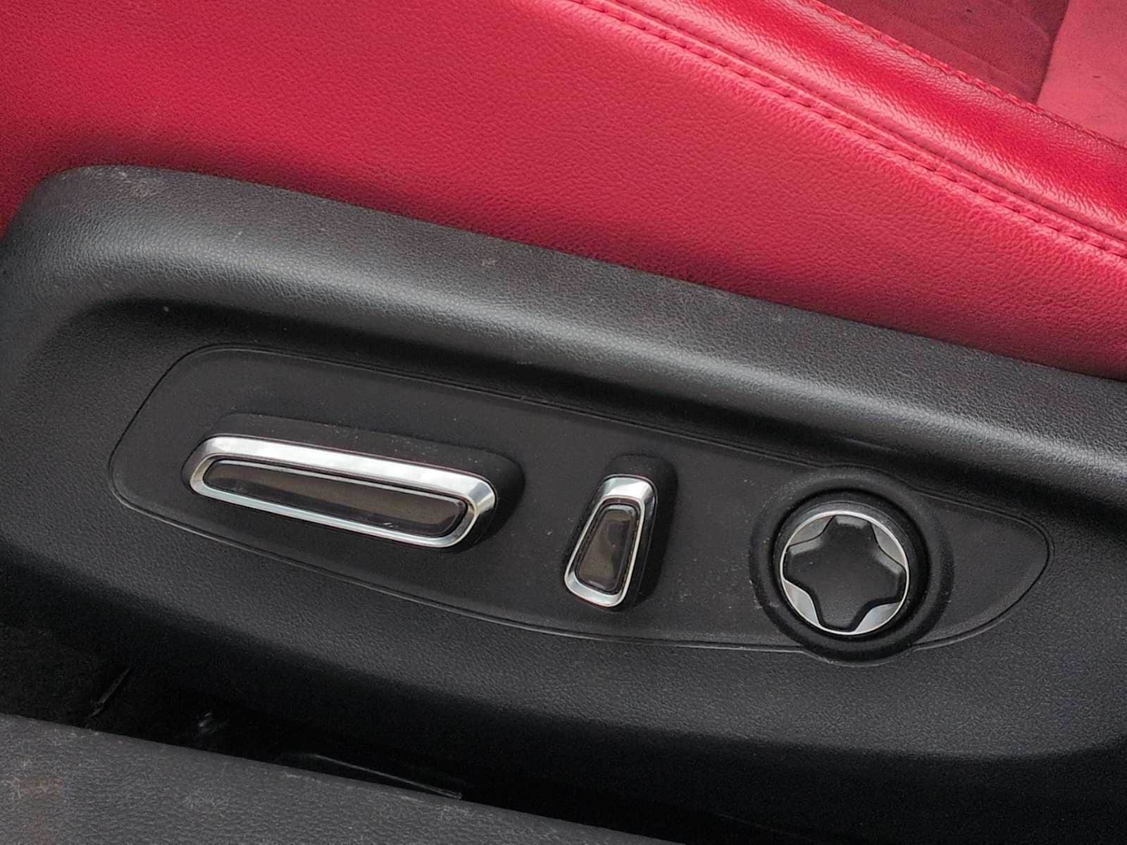 Thumbnail: 2023 Acura Integra - 15