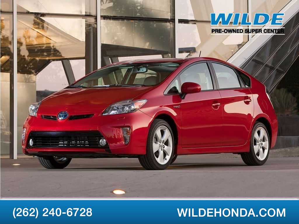 2015 Toyota Prius Three -
                  Waukesha, WI
