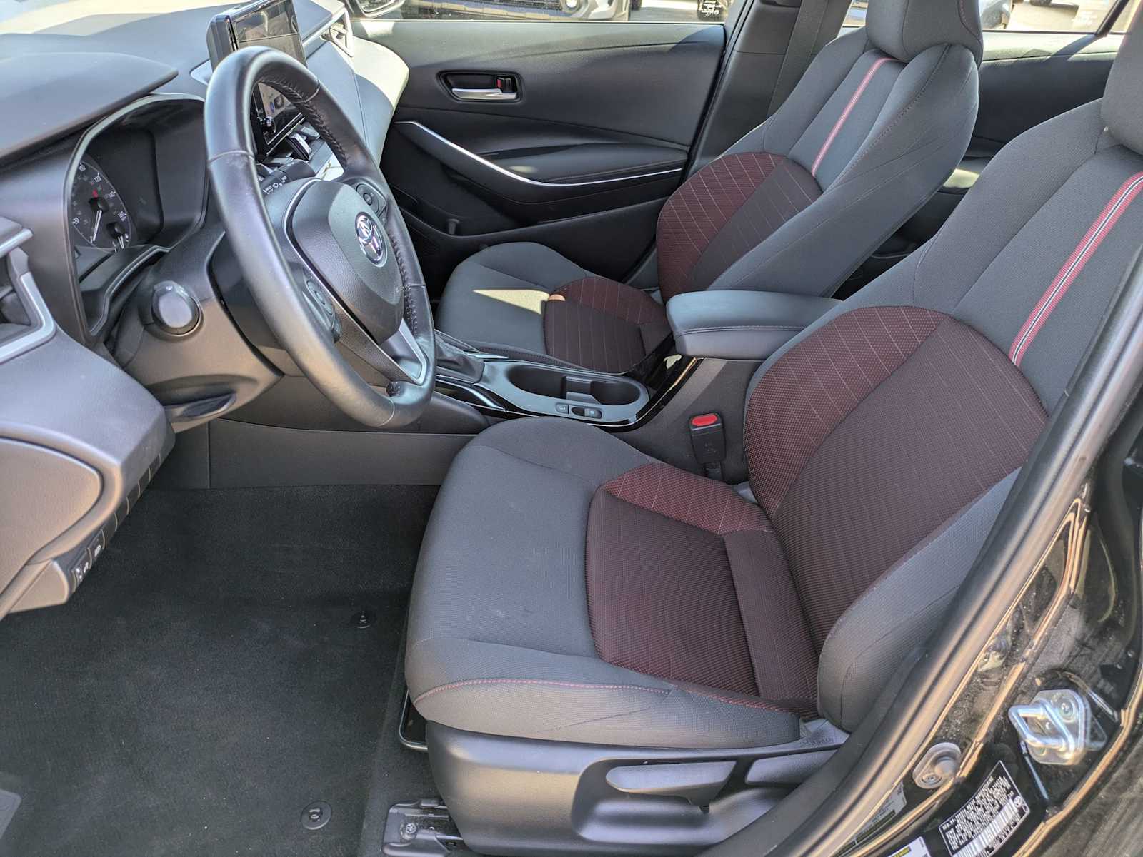 Thumbnail: 2023 Toyota Corolla - 15