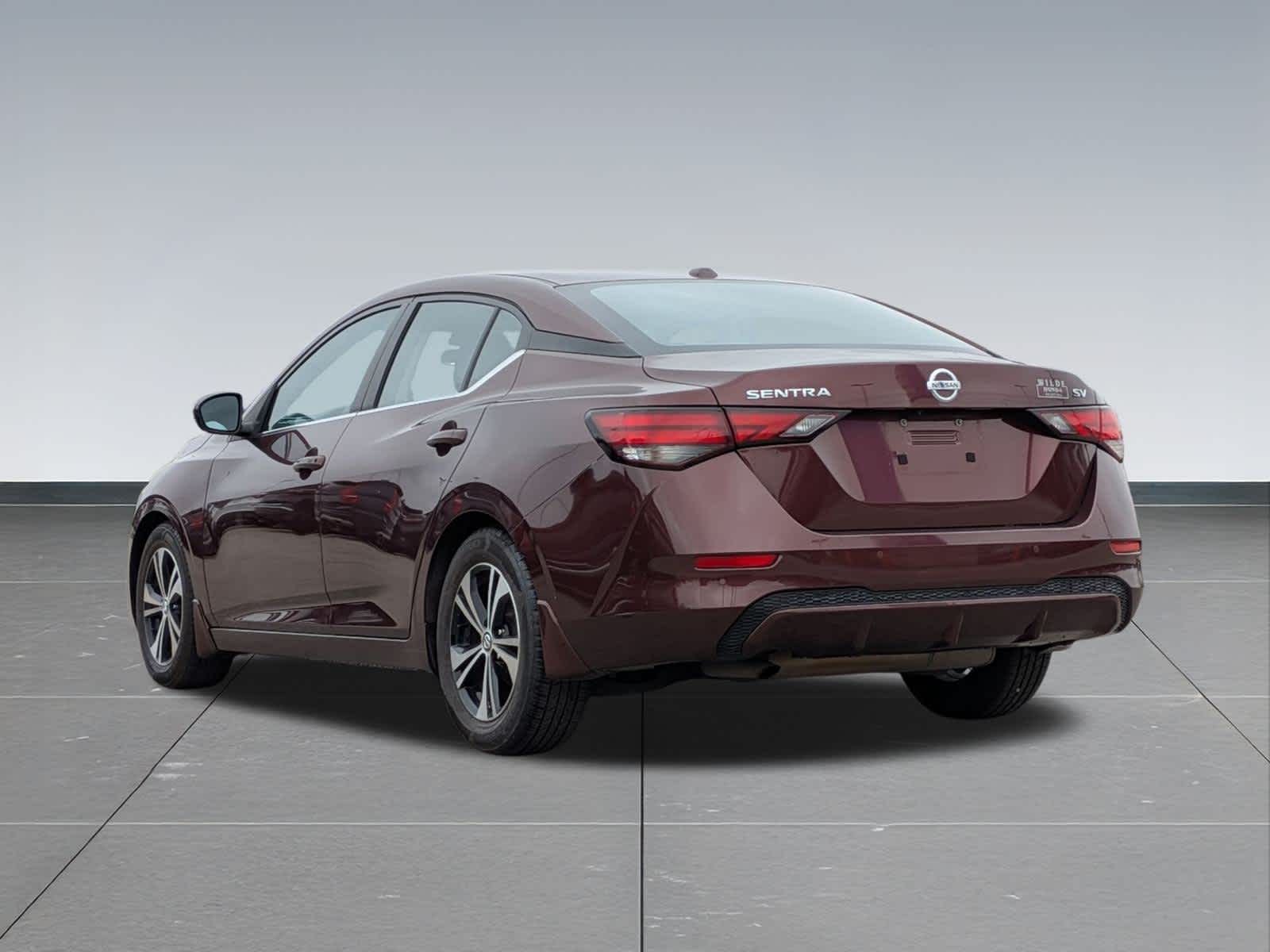 Thumbnail: 2021 Nissan Sentra - 4