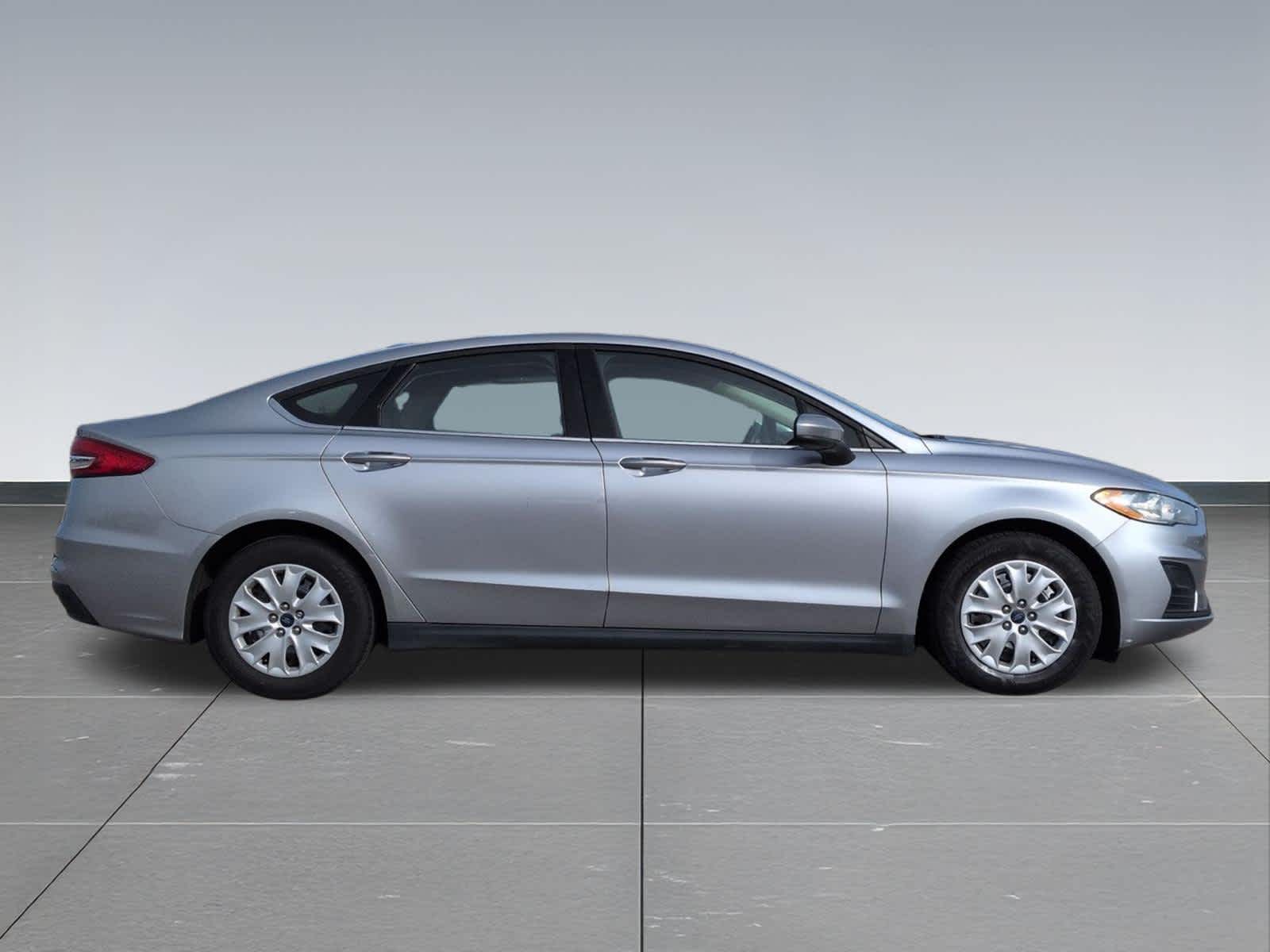 Thumbnail: 2020 Ford Fusion - 7