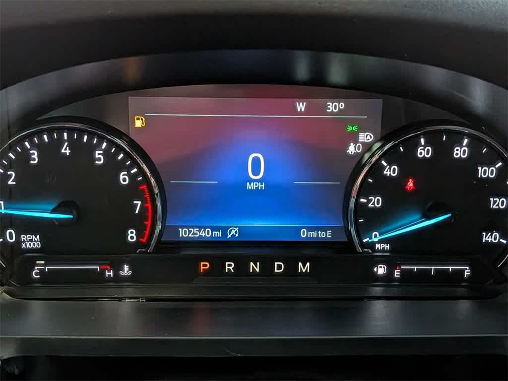 Thumbnail: 2020 Ford Explorer - 31