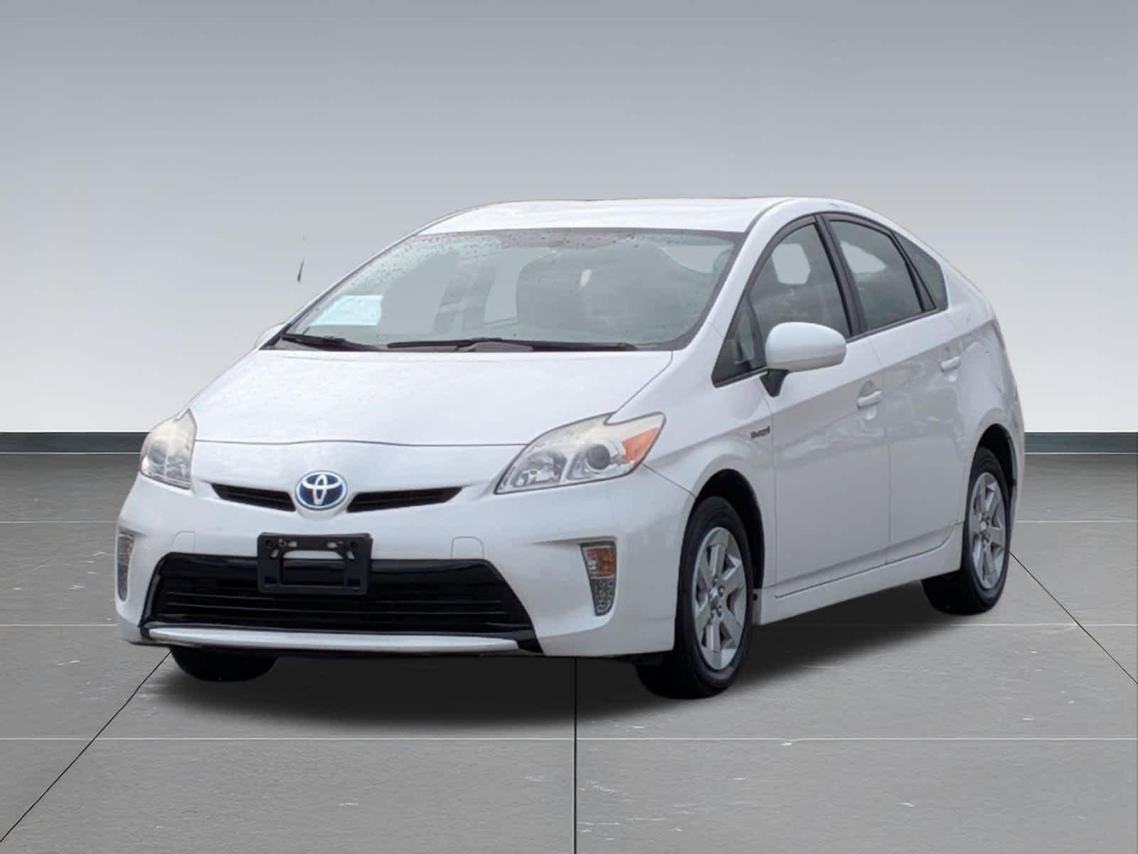Thumbnail: 2013 Toyota Prius - 10