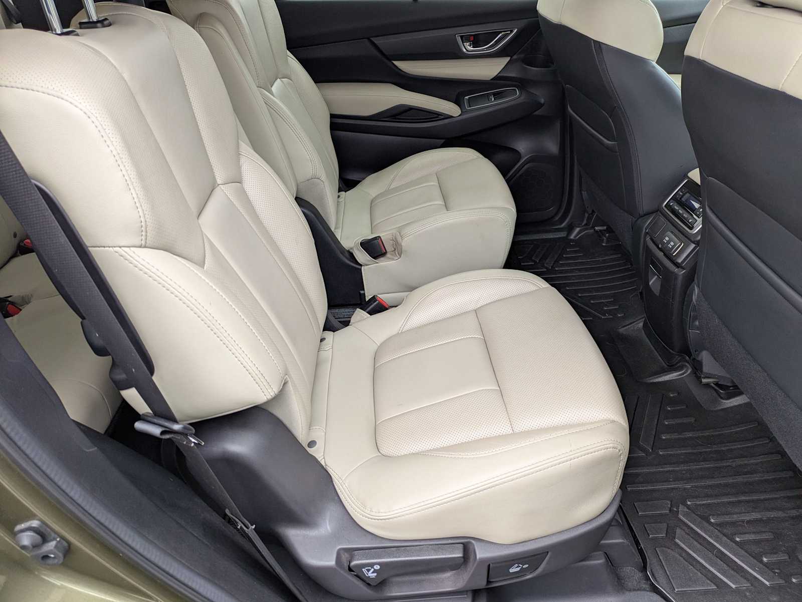 Thumbnail: 2022 Subaru Ascent - 20